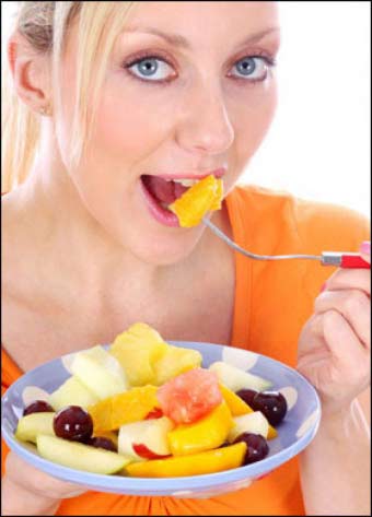Вміст овочів і фруктів в повсякденному раціоні повинен становити не менше 50 відсотків.