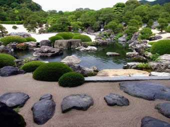 Чотири стихії японського саду каменів