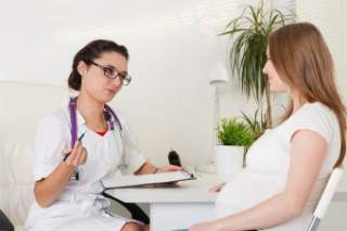 вагітність під наглядом лікарів