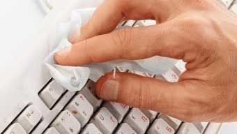 очищення клавіатури ноутбука