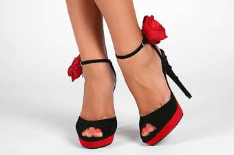 Туфлі на шпильках, або чого хочуть жінки